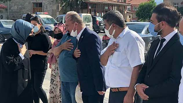 AK Parti Genel Başkan Yardımcısı Usta, Yalıhüyük'te
