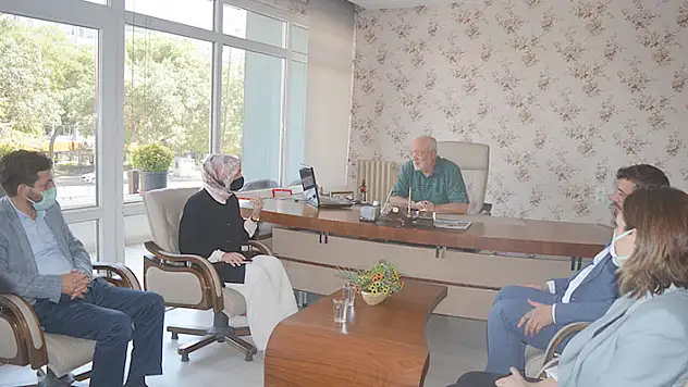 AK Parti Genel Başkan Yardımcısı ve Konya Milletvekili Leyla Şahin Usta, Yeni Meram'ı ziyaret etti.