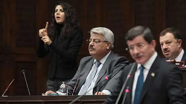 AK Parti Grup toplantısında bir ilk