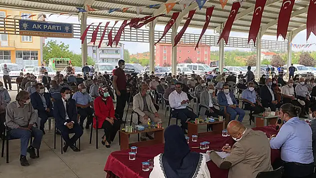 AK Parti Hüyük'te Muammer Karaaslan güven tazeledi