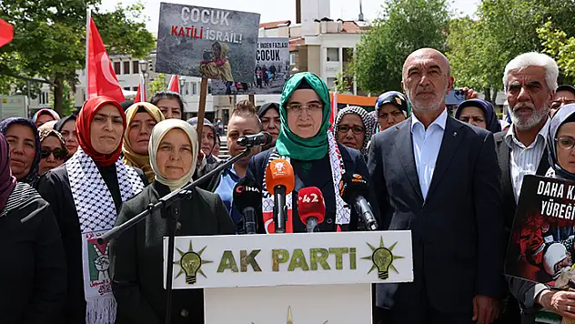 Ak Parti Kadın Kolları Konya Teşkilatı Gazzeli kadınları unutmadı
