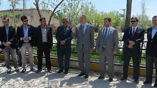 Ak Parti Konya'da seçim çalışmalarını sürdürüyor