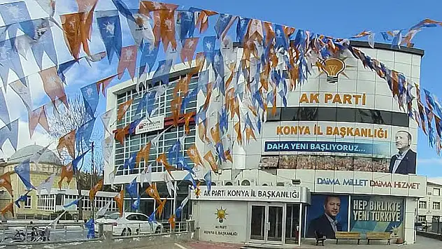 AK Parti Konya'da yeni yol haritası oluşturuluyor