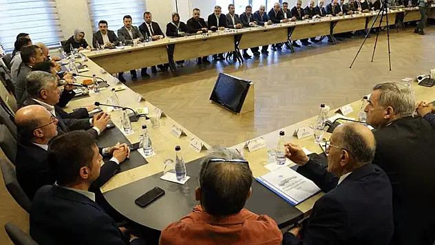 AK Parti Konya Gençlik Kolları sivil toplum temsilcileriyle
