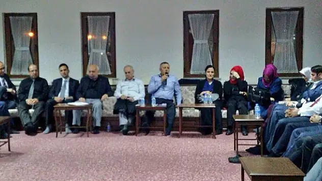 AK Parti Konya İl Başkanı Arat, sendika temsilcileriyle