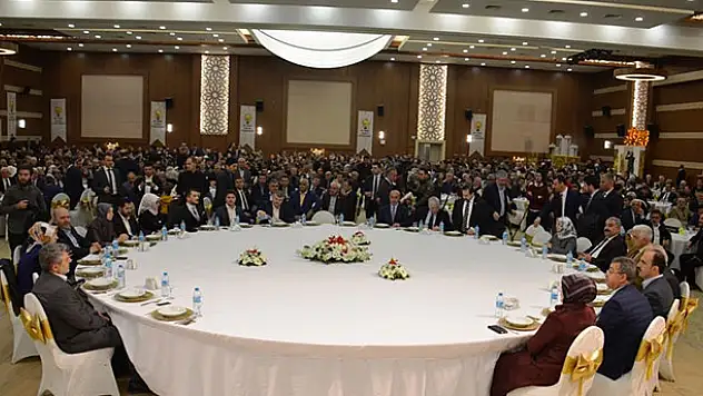 AK Parti Konya İl Danışma Meclisi ve Vefa programı gerçekleştirildi