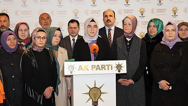 AK Parti Konya İl Kadın Kolları 8 Mart Dünya Kadınlar Günü'nü kutladı