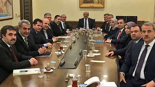 AK Parti Konya İl Teşkilatı'ndan Bakan Işık'a ziyaret
