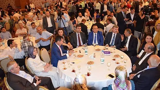 AK Parti Konya İl Teşkilatında Bayramlaştı