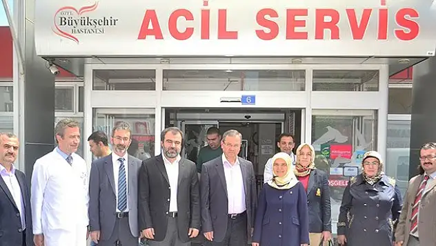 Ak Parti Konya Milletvekili adayı Erdoğan'dan hastanelere ziyaret
