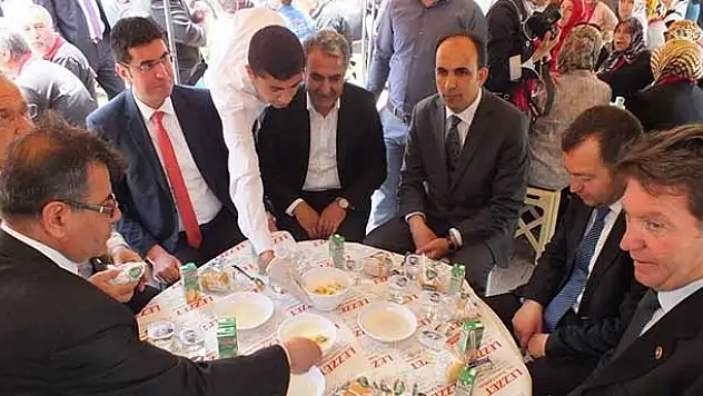 AK Parti Konya Milletvekili Adayları İşçilerle Buluştu