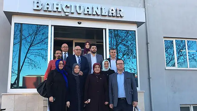 AK Parti Konya referandum çalışmalarına başladı
