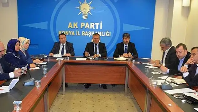 Ak Parti Konya seçim çalışmalarını değerlendirdi