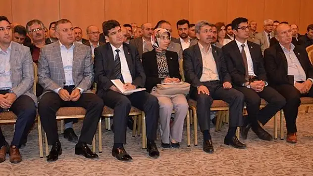 AK Parti Konya Seçim Çalışmalarını İstişare Etti