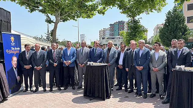 AK Parti Konya'da bayramlaşma programı düzenlendi