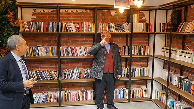 AK Parti'li Etyemez, Akşehir'de incelemede bulundu
