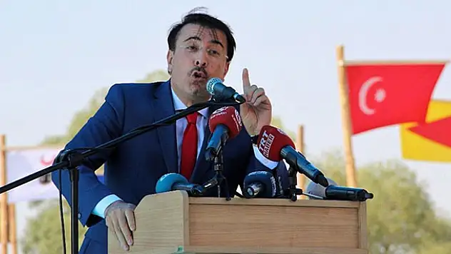 AK Parti'li vekil: İmamoğlu kazanırsa İstanbul'da imansızların putlarını diktirecek