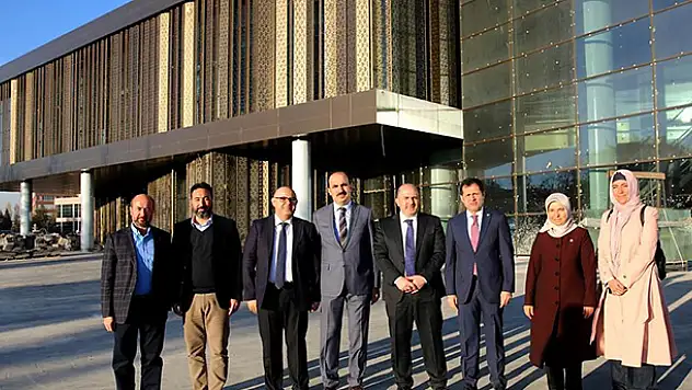 AK Parti Milletvekillerinden SOBE ve Selçuklu Kongre Merkezine ziyaret