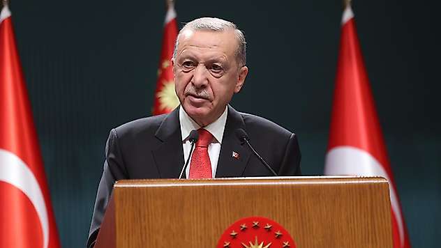 AK Parti MKYK 50 dakika sürdü! AK Parti Kongresi 7 Ekim'de yapılacak
