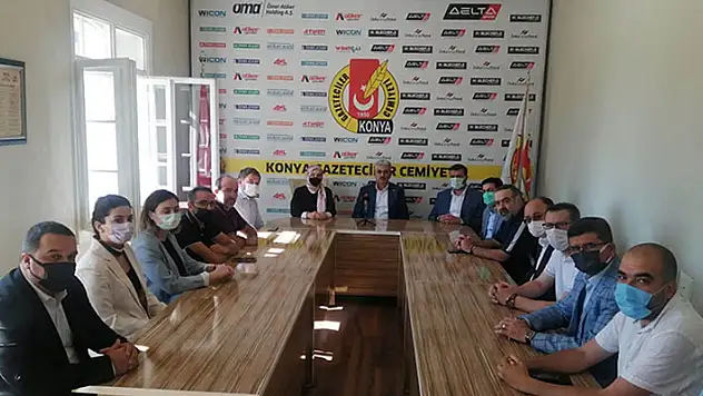 'AK Parti'nin basına verdiği destek sürdürecek'