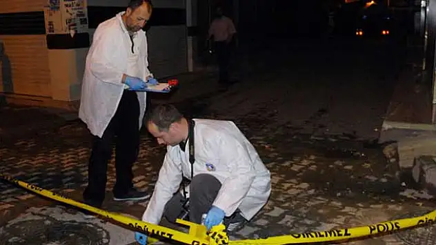 AK Parti seçim bürosuna ses bombalı saldırı