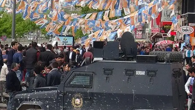 AK Parti seçim bürosunda silahlı çatışma: 1 ölü