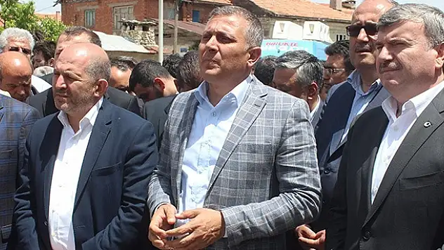 AK Parti Tam Kadro Beyşehir'de
