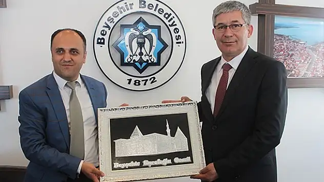 Ak Partili adaylardan Beyşehir Belediyesi'ne ziyaret