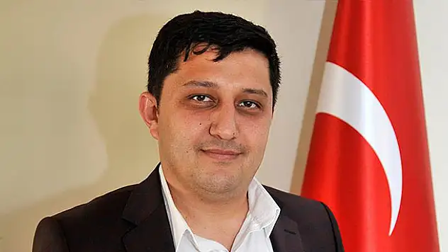 AK Partili gençlerden 'İstiklal Marşı' klibi