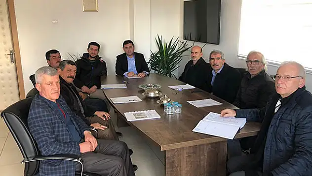 AK Partili Meclis üyeleri huzur haklarını depremzedelere bağışladı