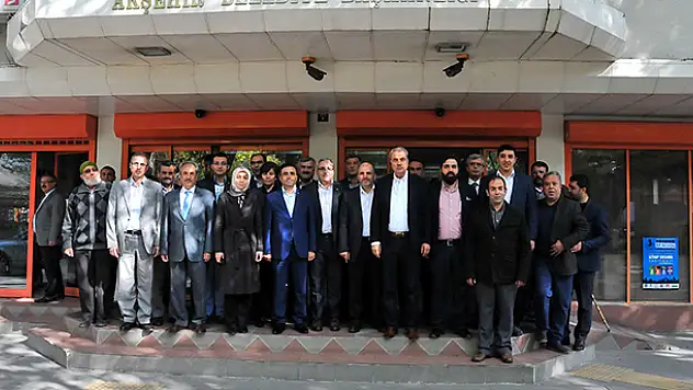 AK Partili Vekiller Akşehir'i Ziyaret Etti
