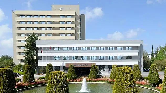 Akdeniz Üniversitesi Rektörlüğü 183 sözleşmeli personel alacak