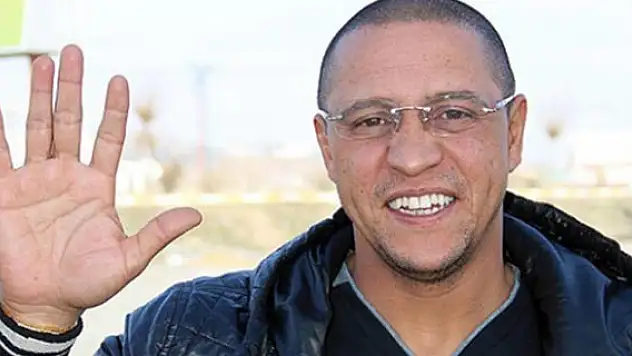 Akhisar Belediyespor'da Roberto Carlos dönemi