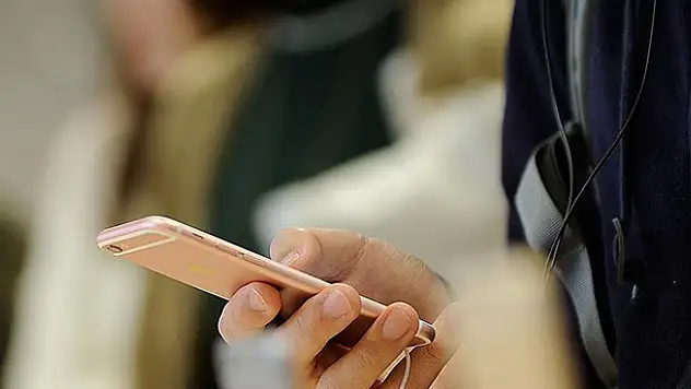 Akıllı telefonlar için yaz saati uyarısı