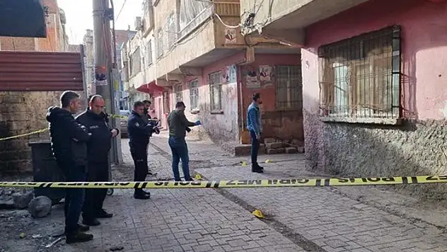 Akraba iki aile para için kavga etti: Arada kalan kadın öldü

