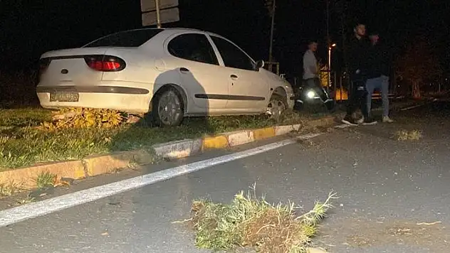 Aksaray'da 16 yaşındaki ehliyetsiz ve alkollü sürücü kaza yaptı!
