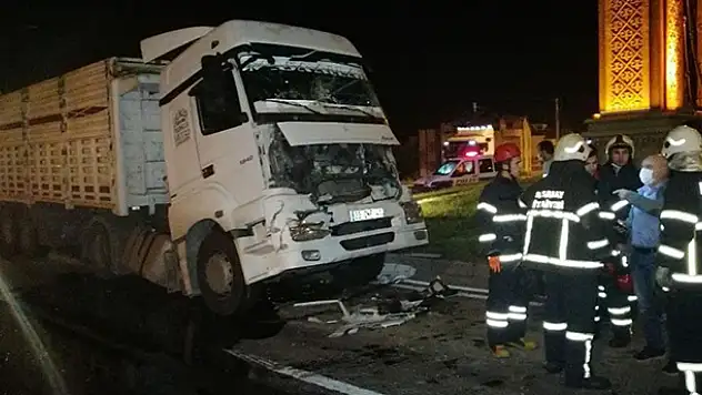 Aksaray'da 2 tır çarpıştı: 1 yaralı