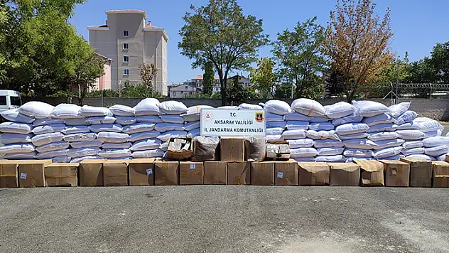 Aksaray'da 29 bin 200 makaron ve 4 kilogram tütün ele geçirildi
