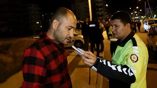 Aksaray'da alkollü araç kullanırken yakalanan kişi: Amacımız ehliyetli araç kullanmak değil
