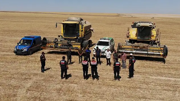 Aksaray'da anız yangınlarına karşı jandarma 24 saat eğitim ve denetimde
