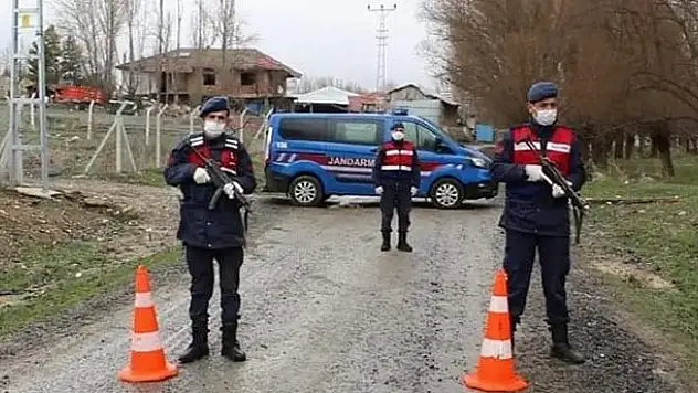 Aksaray'da bir köy korona virüs nedeniyle karantinaya alındı