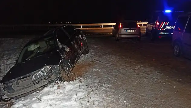 Aksaray'da buzlanma kazalara neden oldu: 8 yaralı
