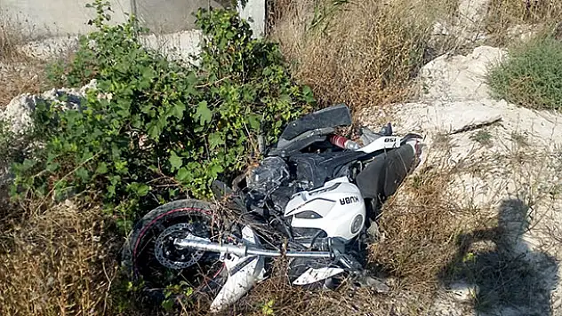 Aksaray'da devrilen motosikletin sürücüsü öldü