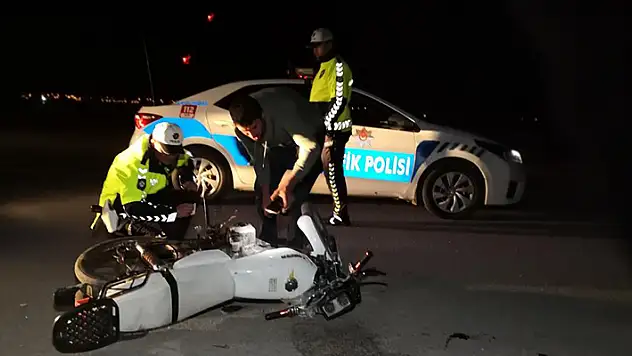 Aksaray'da devrilen motosikletin sürücüsü ağır yaralandı
