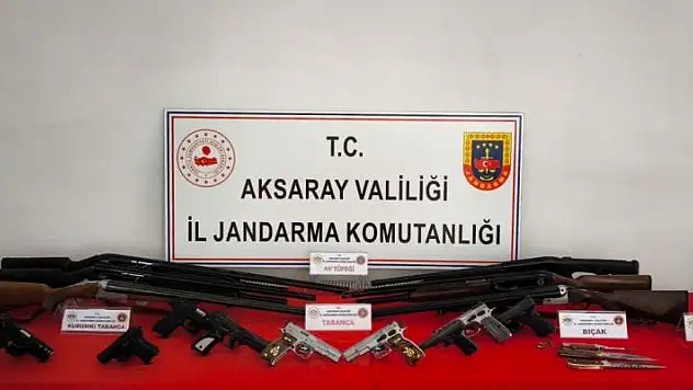 Aksaray'da düğün evinde cephanelik çıktı: 8 gözaltı
