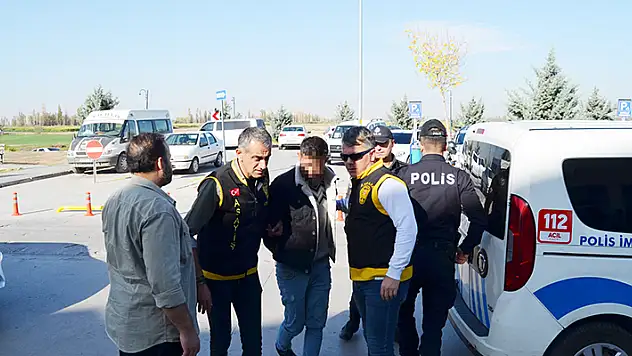 Aksaray'da düğünde cinayetle sonuçlanan kavgaya karışan 3 şüpheli yakalandı
