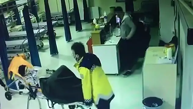 Aksaray'da felçli hastanın otobüsten indirilip gözaltına alındığı iddiasına valilikten açıklama