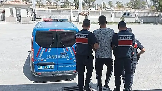 Aksaray'da hapis cezası olan şüpheli jandarma ekiplerince yakalandı
