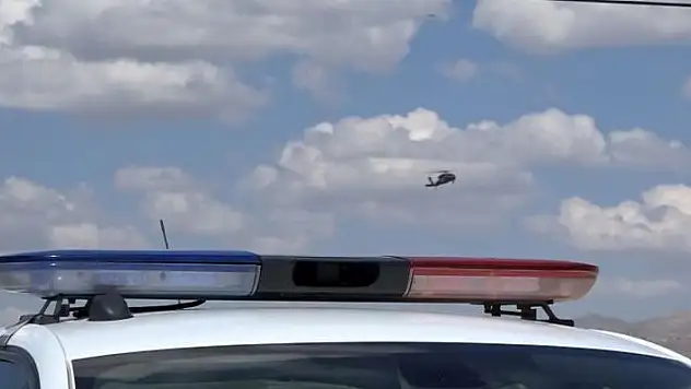 Aksaray'da jandarma ekipleri trafiği helikopterle denetliyor
