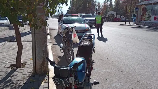 Aksaray'da jandarma ekiplerinden motosiklet denetimi
